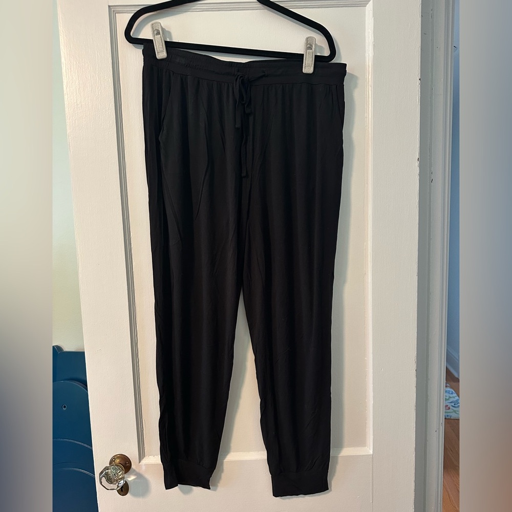 Kindred Bravely Women’s Maternity Black Joggers